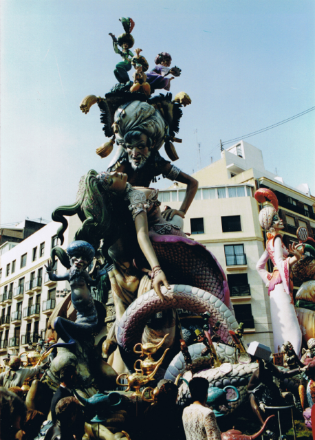 2000(2).jpg