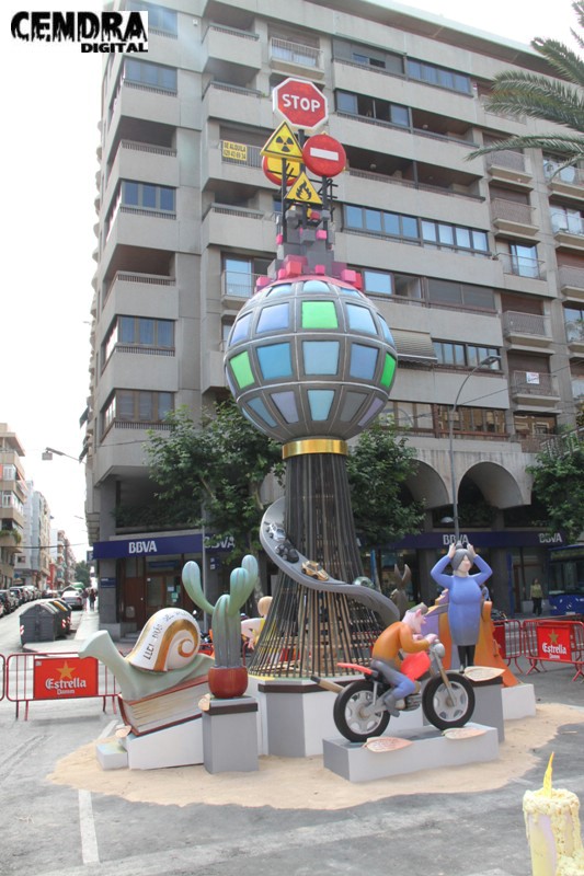 Oscar Espla