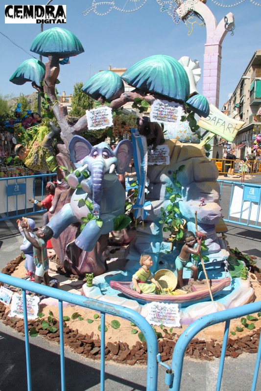 Falla infantil las trescientas (1)