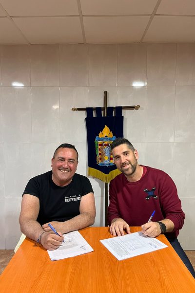 Falla Sagrada Familia Alzira