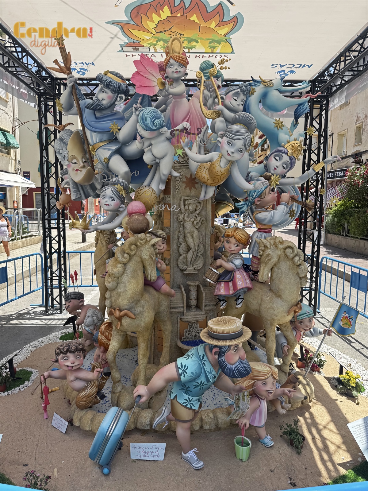 Foguera infantil Sagrada Familia 2026 1